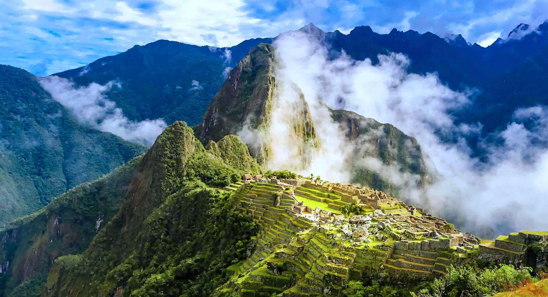 Machu-Picchu-private-tours